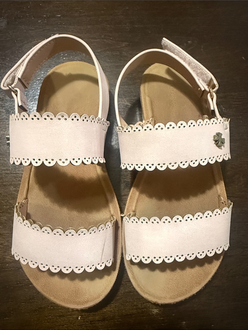 Lucky Brand Girls Pale Pink Scalloped Strap Sandals